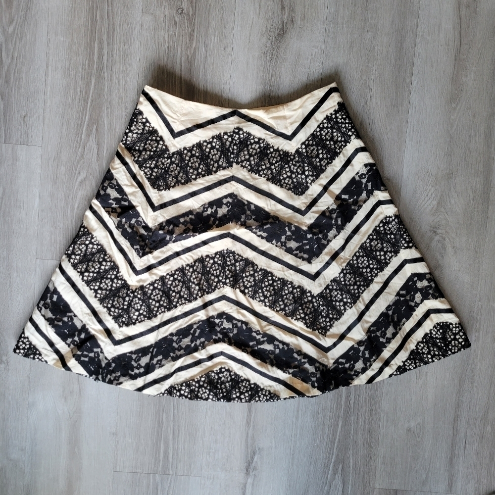 Beige and black lace silk blend chevron print A line skirt women's 6 AKS By K Su